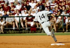 开云kaiyun-全国青少年棒球锦标赛激烈角逐，中国青少年棒球队