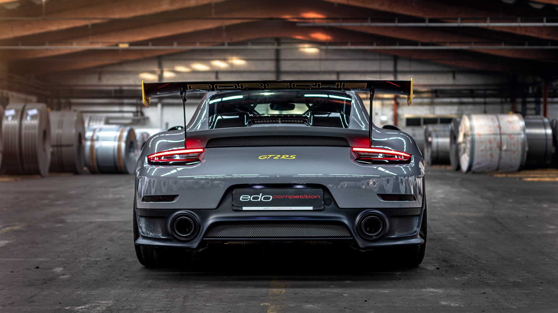 女子蝶泳新星表现抢眼，女子蝶泳决赛视频